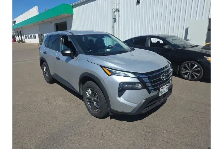 $20900 : Nissan Rogue 2024 S 4dr Cros image 1