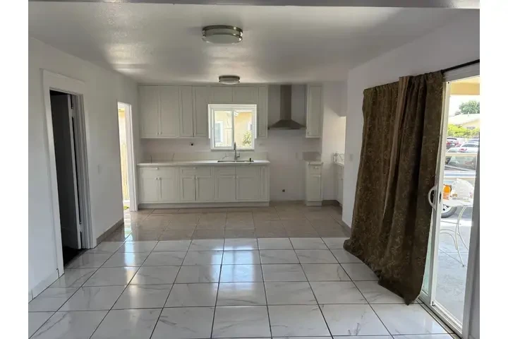 APARTAMENTO EN SOUTH GATE image 6