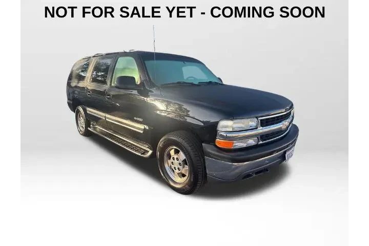 $5500 : Chevrolet Suburban 2000 1500 image 1