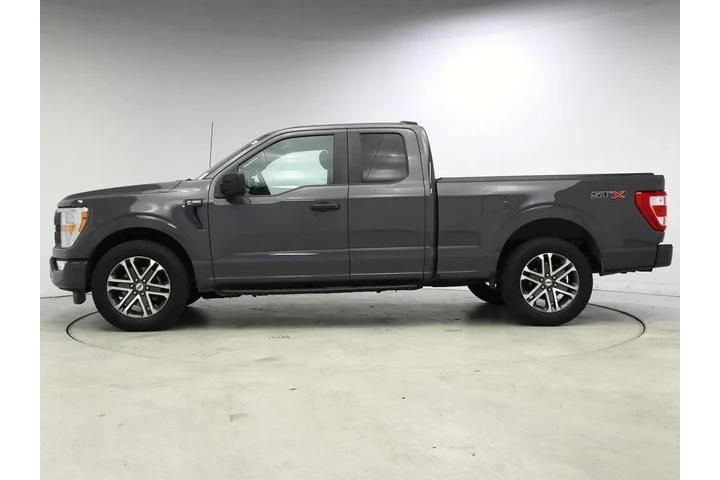 $27998 : Ford F-150 2021 4x2 XL 4dr S image 3