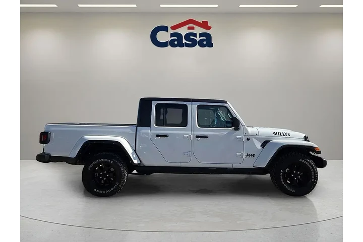 $30995 : Jeep Gladiator 2022 4x4 Will image 2