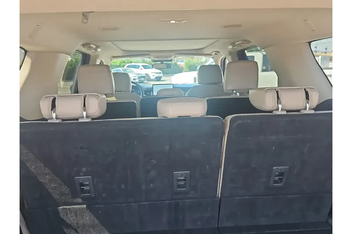 $35500 : Ford Expedition MAX 2024 4x2 image 9