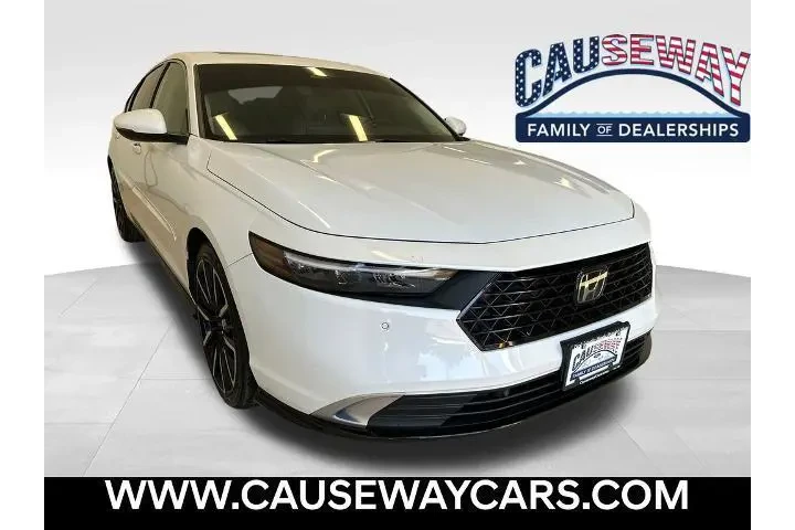 $27988 : Honda Accord Hybrid 2023 Tou image 1