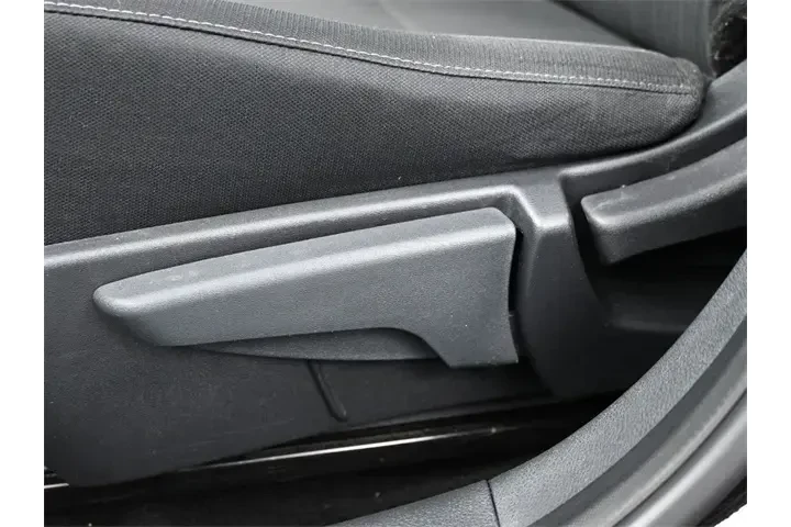 $16414 : Nissan Sentra 2023 SV 4dr Se image 8