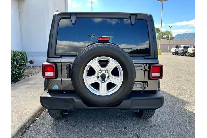 $33491 : Jeep Wrangler Unlimited 2022 image 5