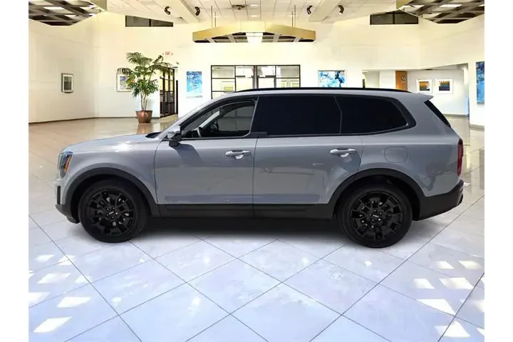 $34995 : Kia Telluride 2022 AWD SX 4d image 4
