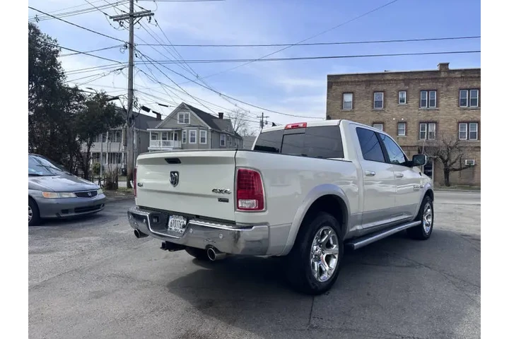 $16995 : 2017 RAM 1500 Laramie image 6