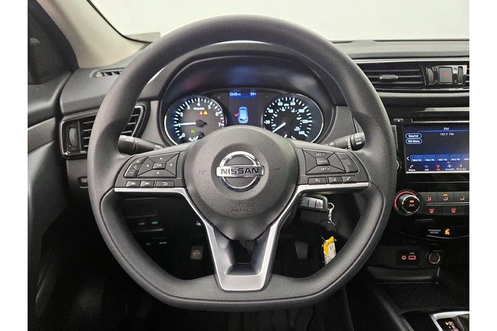 $18998 : Nissan Rogue Sport 2021 S 4d image 10