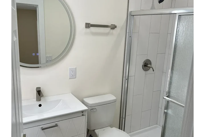 $1650 : House rent in Indianapolis IN image 8