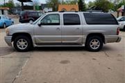 $4599 : 2004 GMC Yukon XL Denali thumbnail