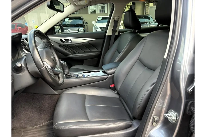 2020 Q50 3.0t LUXE image 6