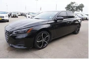 $23488 : Nissan Altima 2023 2.5 SR 4d thumbnail