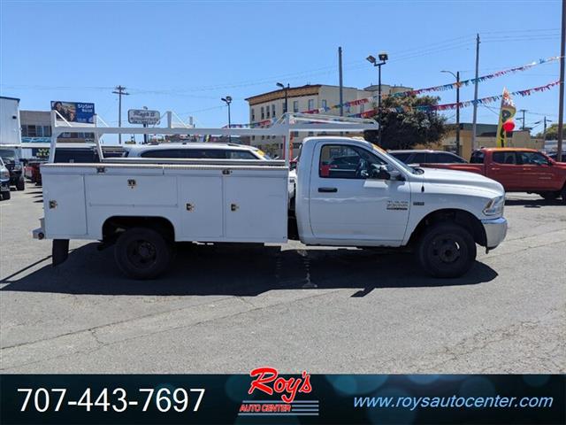 $22995 : 2016 3500 Tradesman Dually Ut image 2