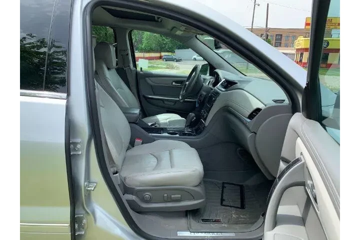 $18495 : 2015 Traverse LTZ image 10
