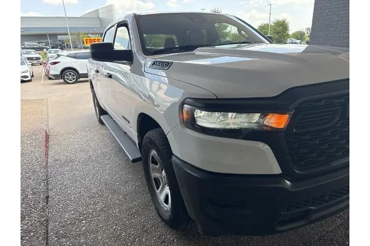 $32409 : Ram 1500 2025 4x2 Tradesman image 4
