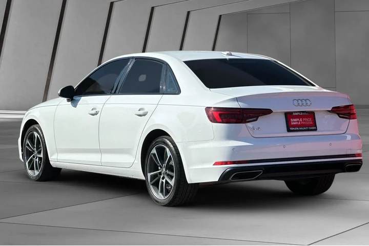 $17000 : Audi A4 2019 Titanium 40 TFS image 10