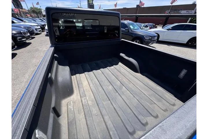 $24990 : Jeep Gladiator 2021 4x4 Spor image 8