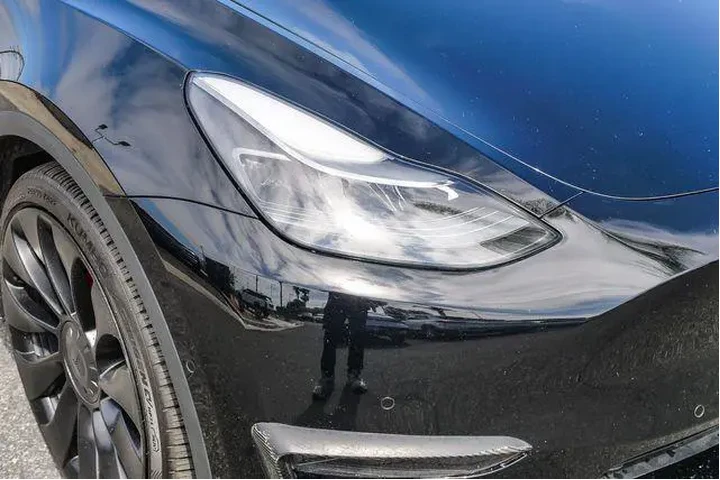 $31000 : Tesla Model Y 2022 AWD Perfo image 4