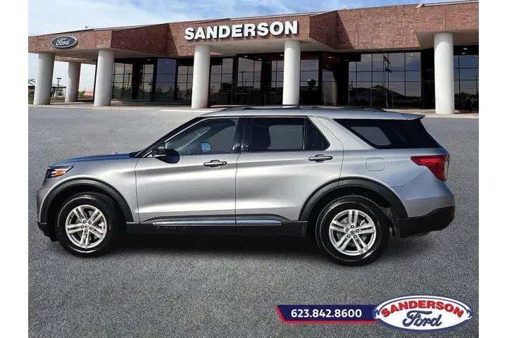 $29888 : Ford Explorer 2023 AWD XLT 4 image 6
