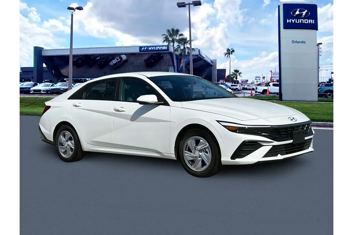 $18701 : Hyundai ELANTRA 2024 SE 4dr image 10