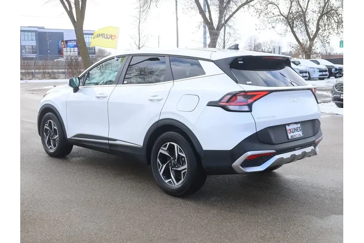 $19477 : Kia Sportage 2024 LX 4dr SUV image 7