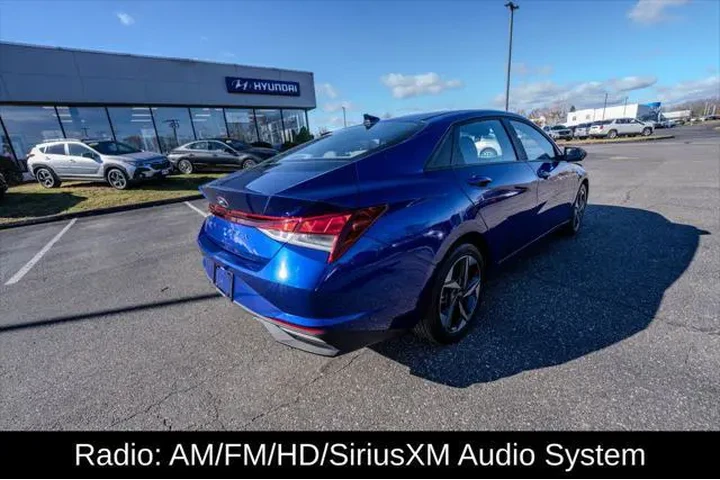 $19995 : Hyundai ELANTRA 2023 SEL 4dr image 9