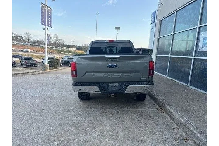 $30988 : Ford F-150 2019 4x4 Lariat 4 image 6