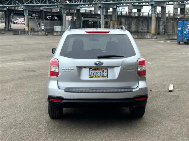 $11488 : 2014 Forester 2.5i Premium image 6