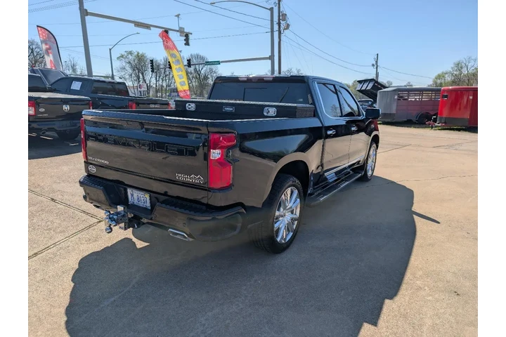 $48995 : 2022 Silverado 1500 image 6