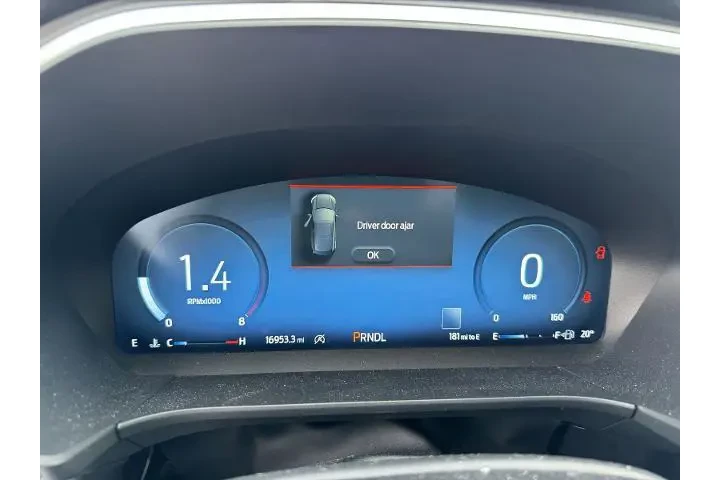 $27944 : Ford Escape 2023 AWD Platinu image 7