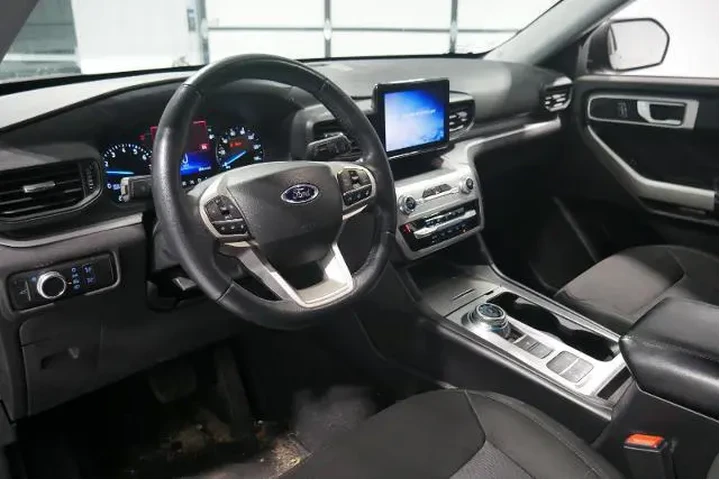 $25000 : Ford Explorer 2022 XLT 4dr S image 9