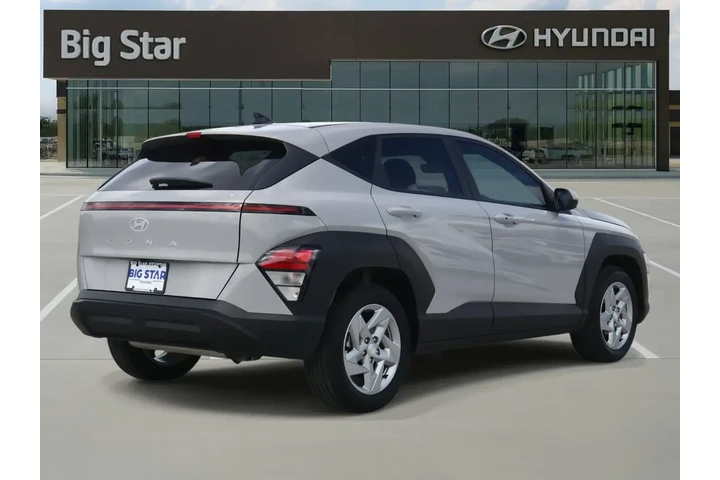 $24588 : Hyundai KONA 2026 SE 4dr SUV image 4