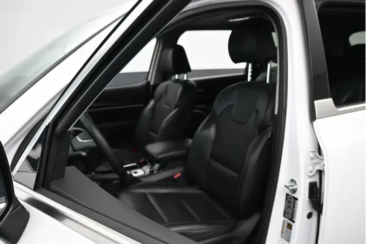 $29991 : Kia Telluride 2024 S 4dr SUV image 10