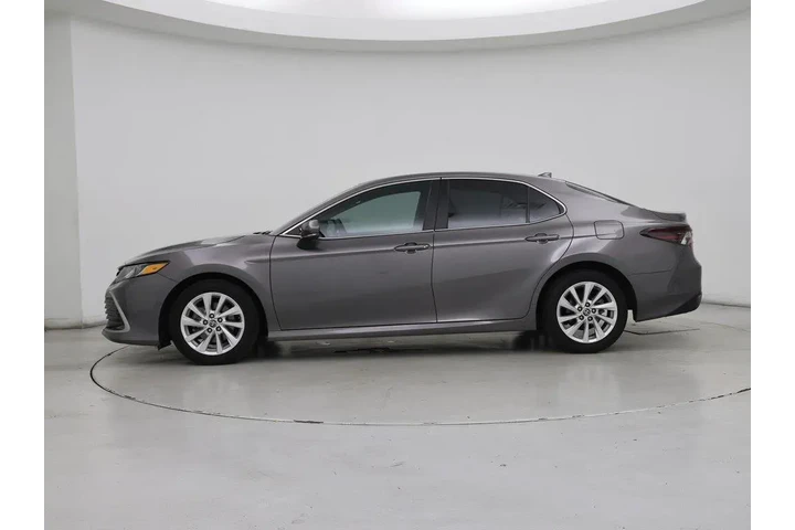 $24998 : Toyota Camry 2024 LE 4dr Sed image 3