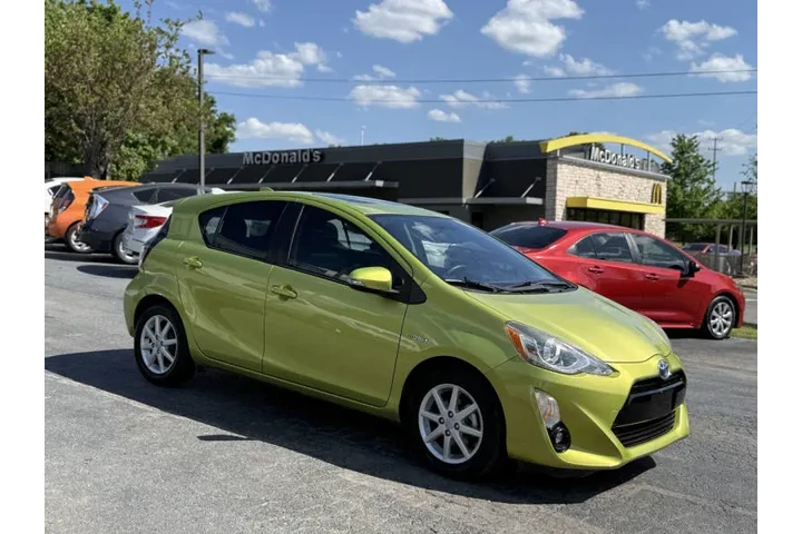 $14495 : 2015 Prius c Four image 4