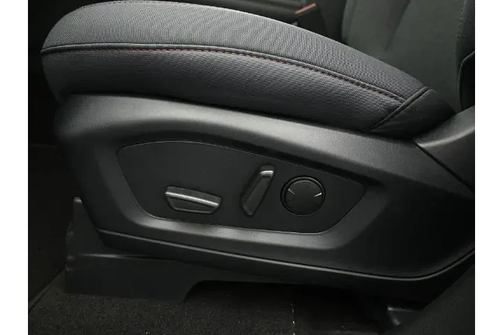 $37510 : Ford Explorer 2025 Active 4d image 10