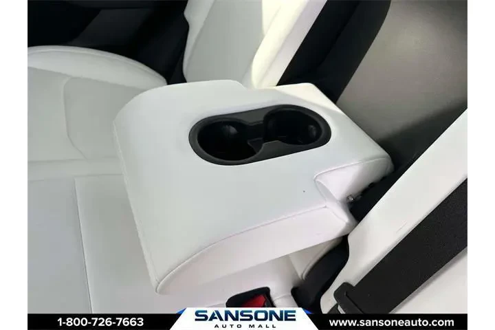 $25959 : Tesla Model Y 2022 AWD Long image 10