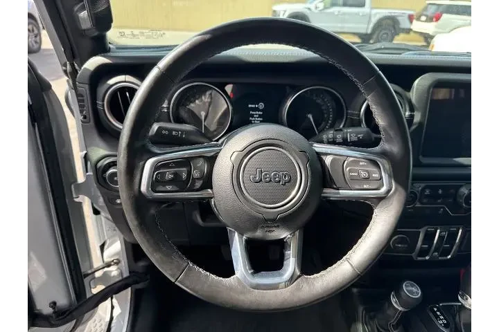 $30210 : Jeep Wrangler 2023 4x4 Sahar image 6
