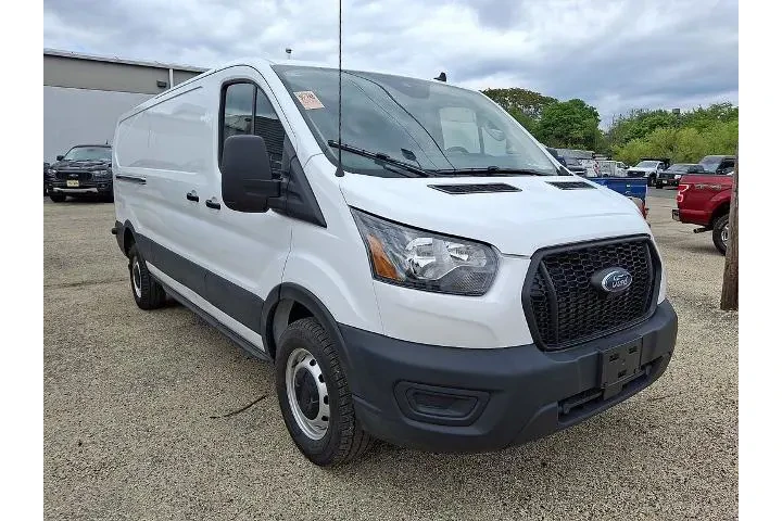 $36299 : Ford Transit 2024 250 3dr SW image 3