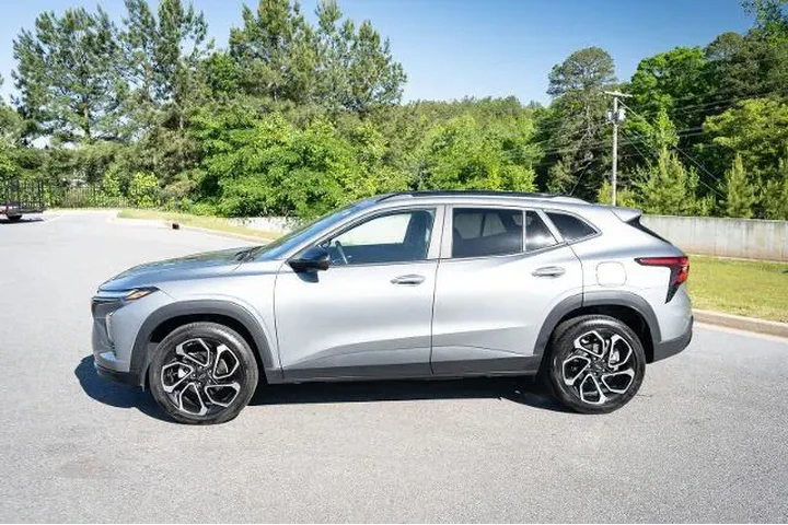 $24987 : Chevrolet Trax 2024 RS 4dr C image 5