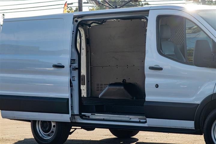 2019 Transit Van image 6