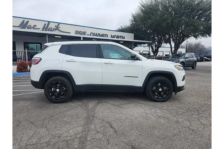 $18498 : Jeep Compass 2024 4x4 Latitu image 2