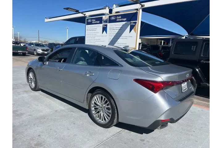 $29998 : Toyota Avalon 2020 Limited 4 image 3