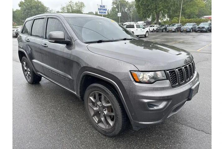 $24500 : Jeep Grand Cherokee 2021 4x4 image 4
