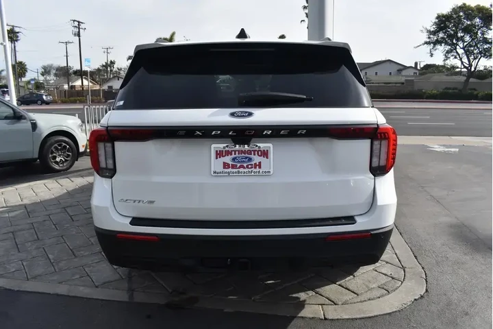 $36990 : Ford Explorer 2025 Active 4d image 7