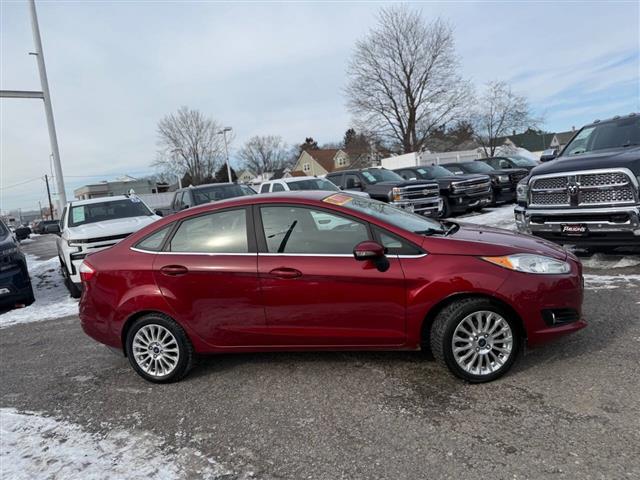 $6990 : 2016 Fiesta image 4