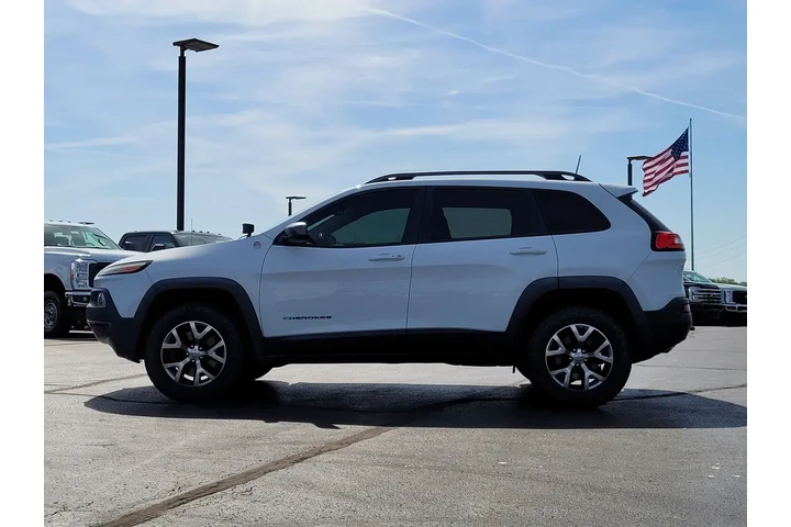 $13798 : Jeep Cherokee 2016 4x4 Trail image 7