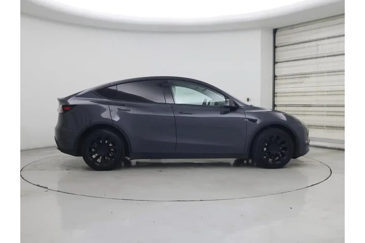 $31998 : Tesla Model Y 2022 AWD Long image 7
