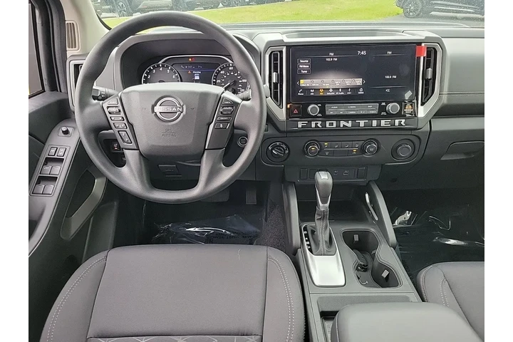 $45995 : Nissan Frontier 2025 4x4 SV image 10