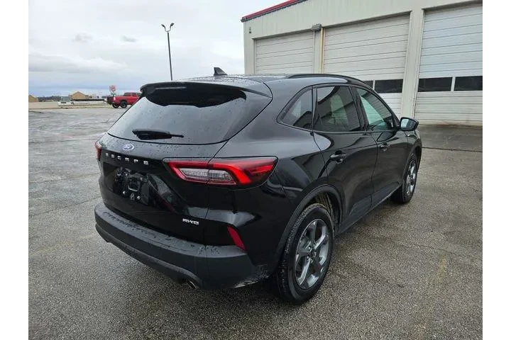 $27000 : Ford Escape 2025 AWD ST-Line image 5